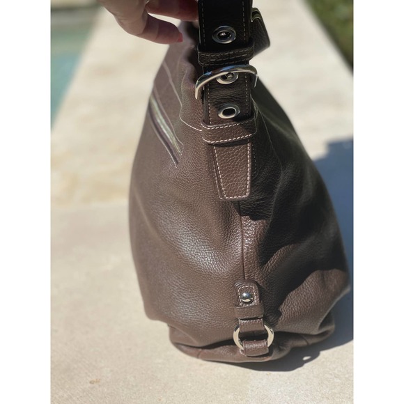 Coach Pebbled Leather Dark Brown Cross Body/Shoulder Bag - Picture 4 of 8